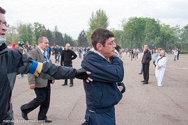 столкновения в одессе-120